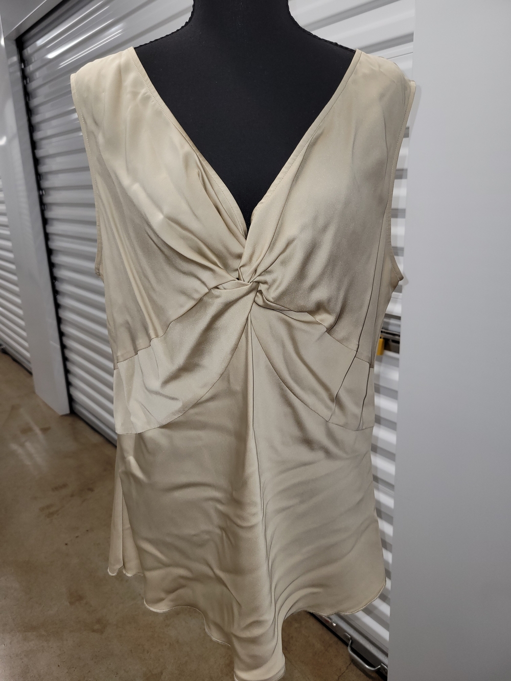 VALERIE STEVENS Women's Lightweight 100%  Silk Tank Top Champagne XL